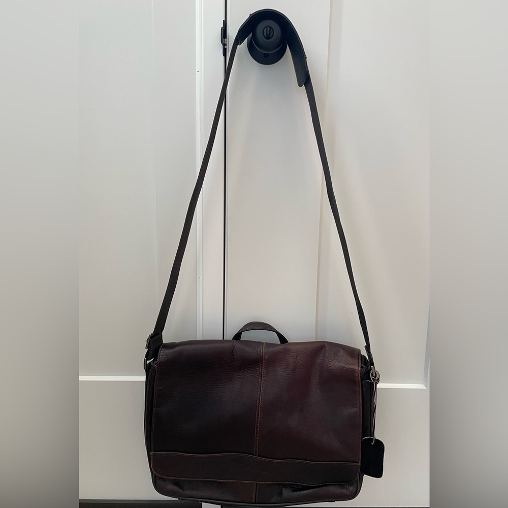 Kenneth Cole Reaction brown leather messenger bag briefcase classic work college - Picture 2 of 11